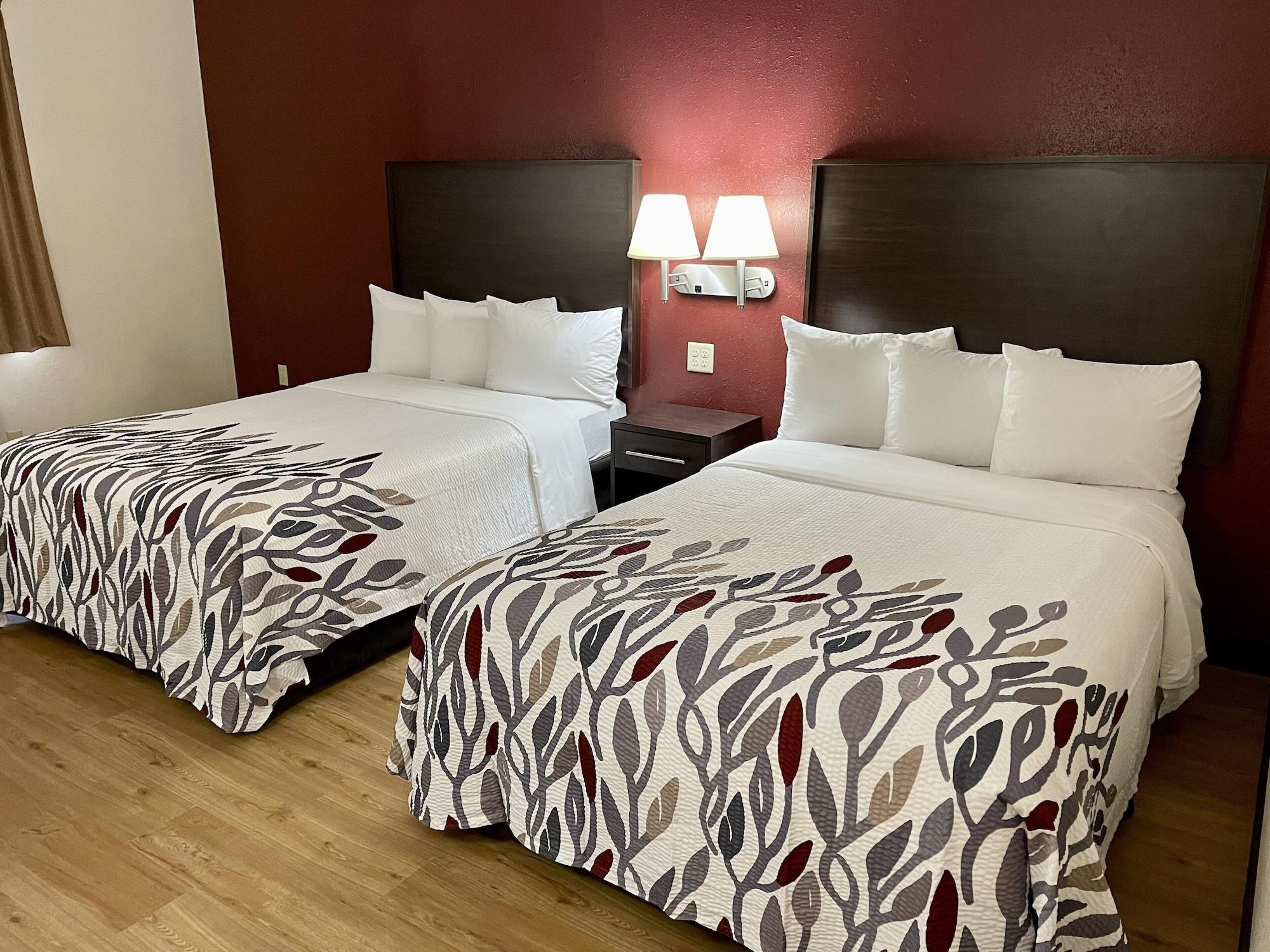 Red Roof Inn Sandusky - Милан Экстерьер фото